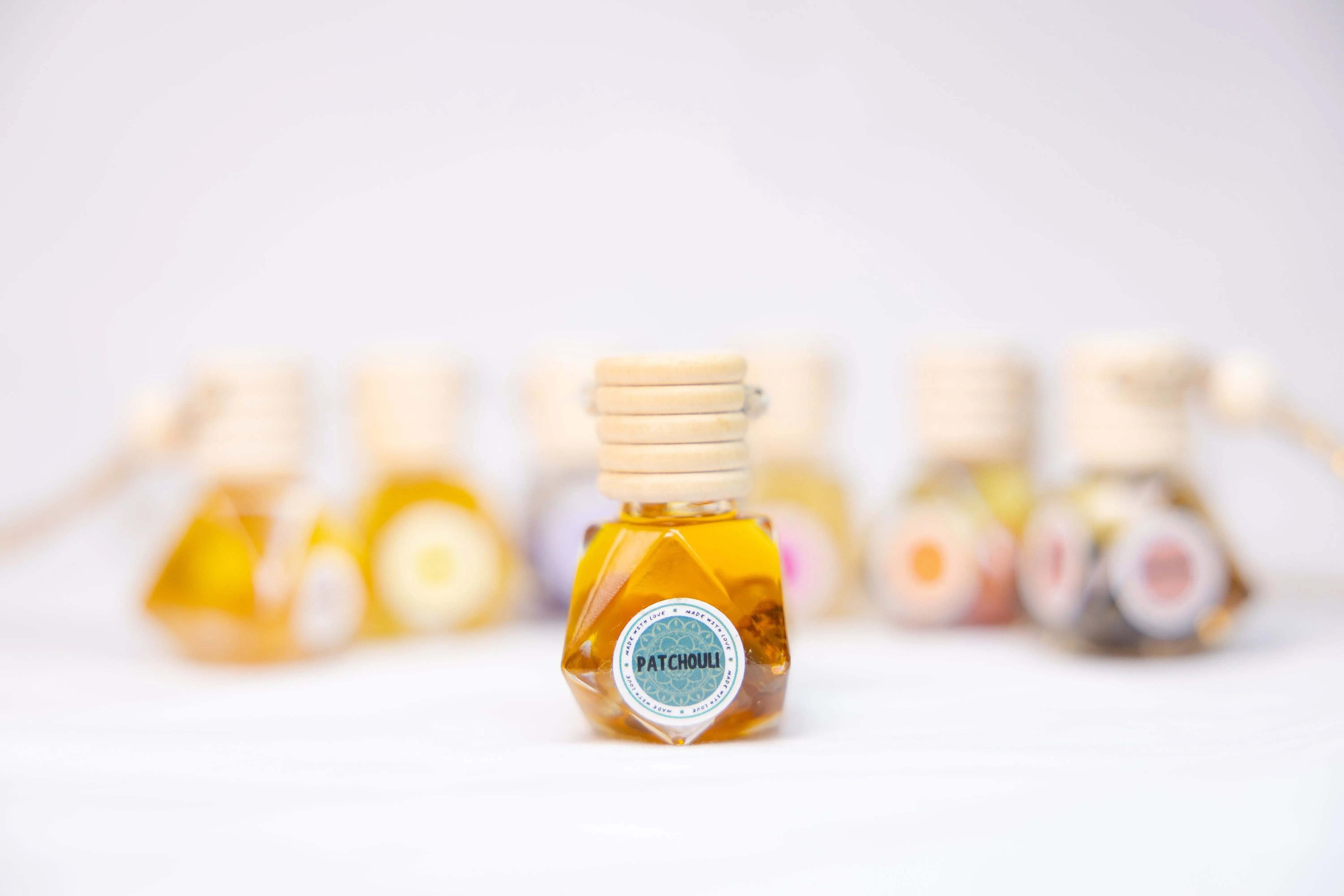 NATURAL ESSENTIAL OILS CAR DIFFUSERS