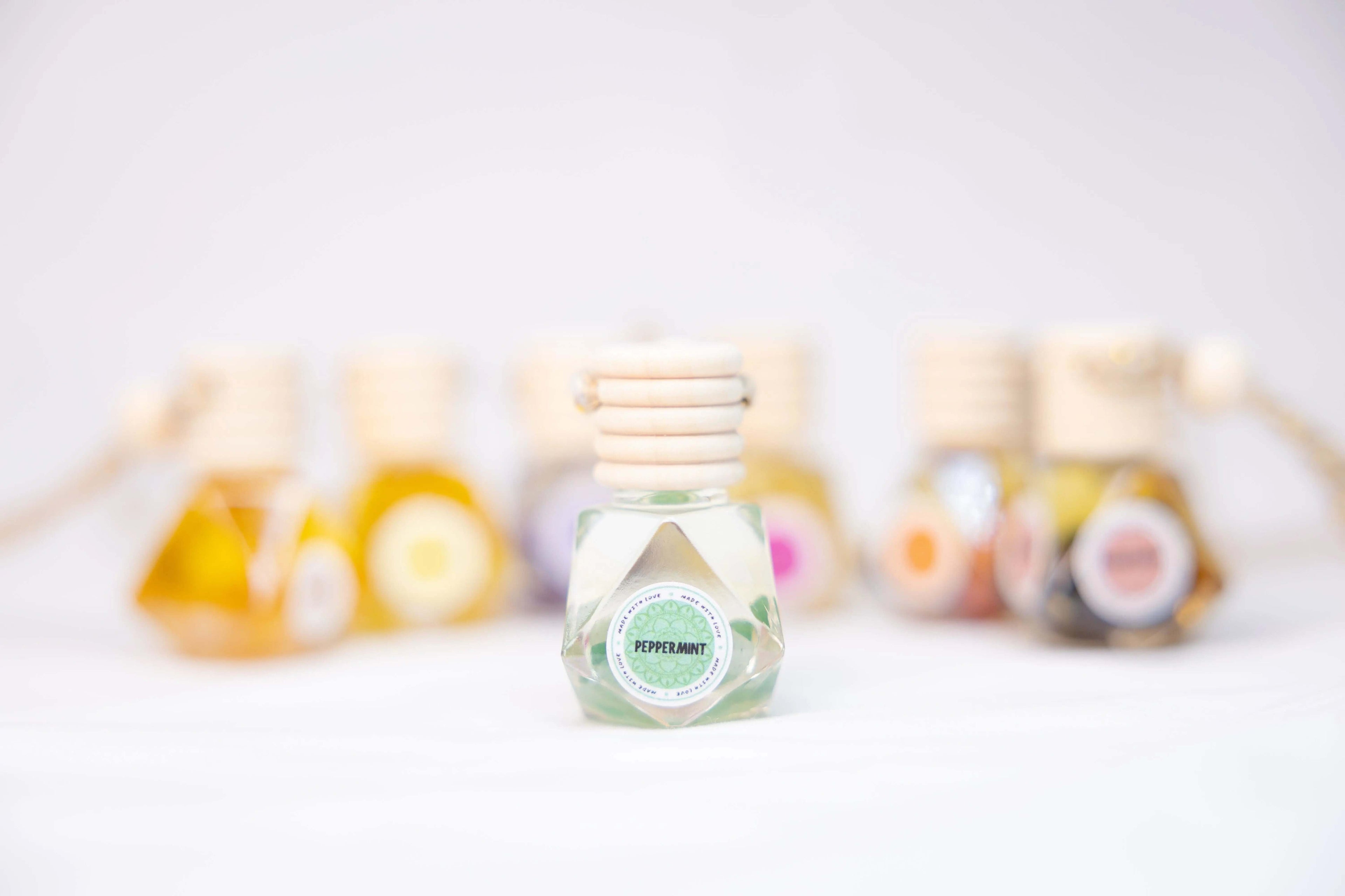 NATURAL ESSENTIAL OILS CAR DIFFUSERS